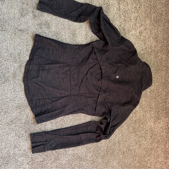 Lululemon define jacket in heathered black - Picture 2 of 4
